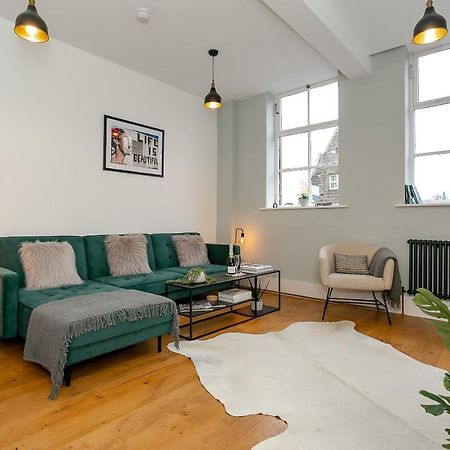 The Old School House Appartement Harrogate Buitenkant foto