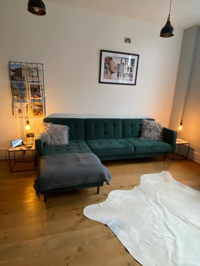 The Old School House Appartement Harrogate Buitenkant foto
