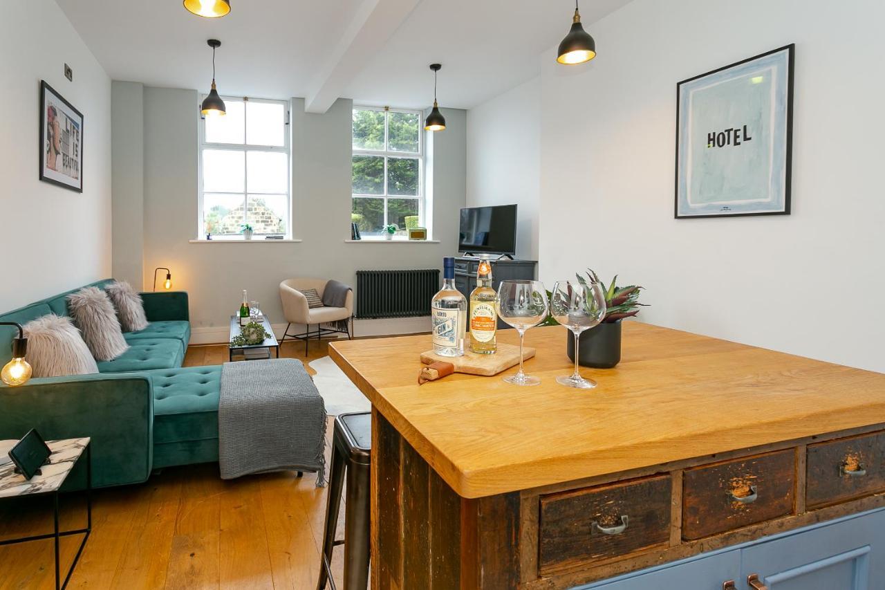 The Old School House Appartement Harrogate Buitenkant foto